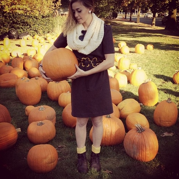 ✨Sale✨Authentic Vintage Fall Dress
