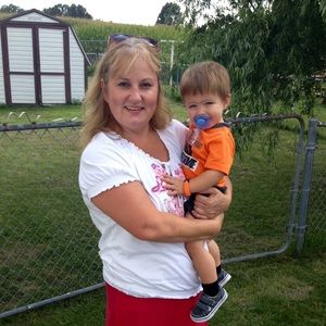 Meet your Posher, Melissa