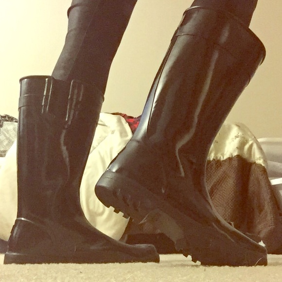 Sperry rain boots