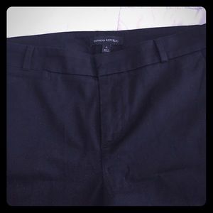 Banana Republic size 6 dress pants straight leg.