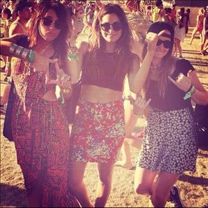 MOTEL ROCKS MINI SKIRT IN DITSY RED FLORAL PRINT