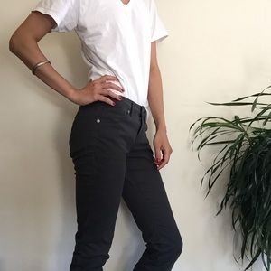 Mid-Rise Straight Leg Skinny Fit Jeans Charcoal