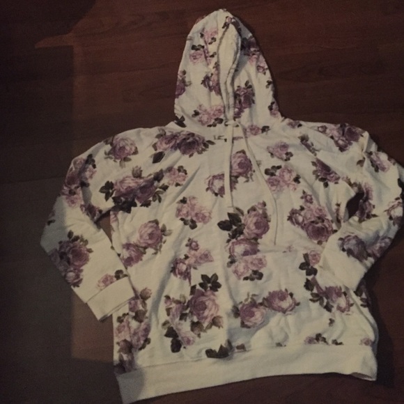 Floral sweatshirt