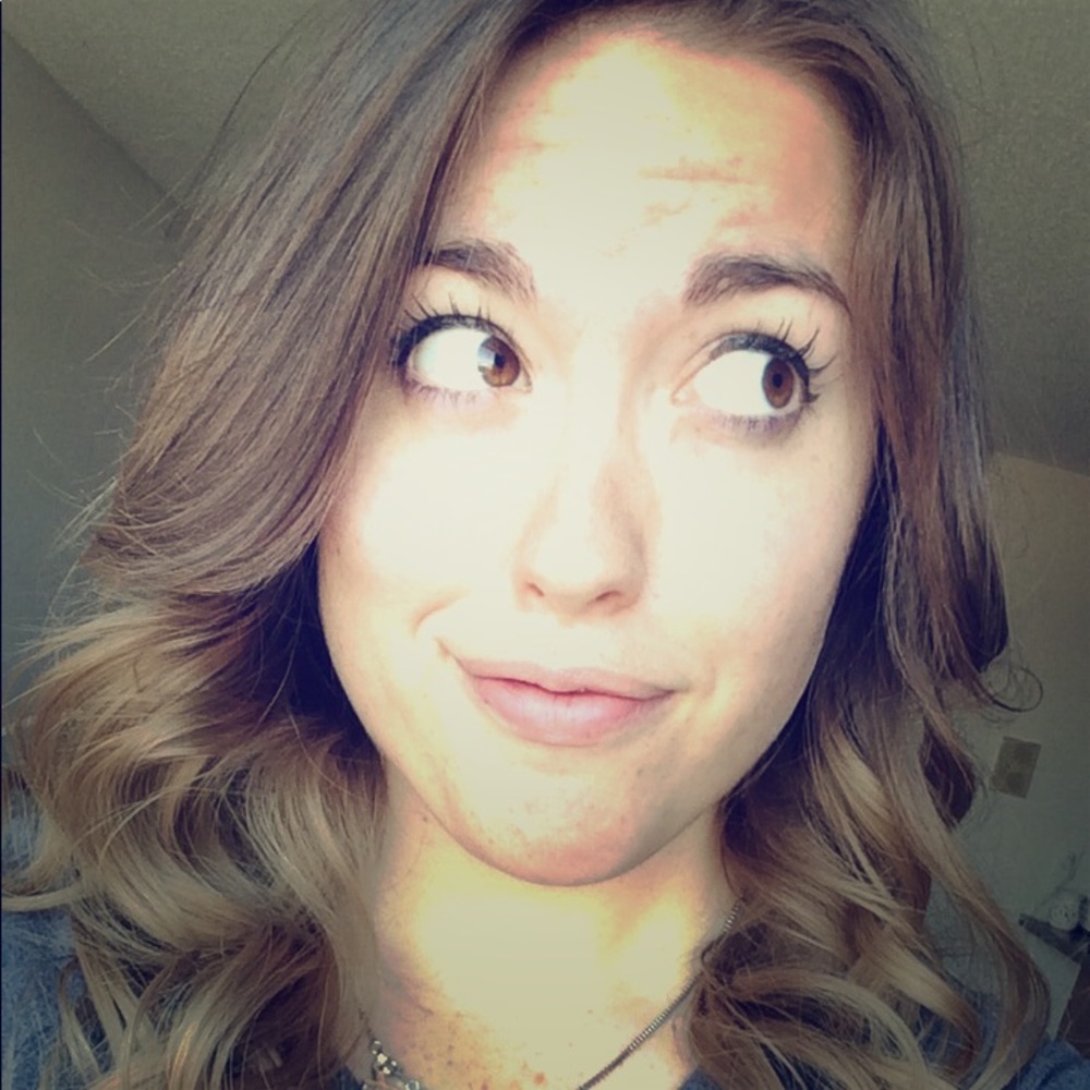 Meet your Posher, Tori