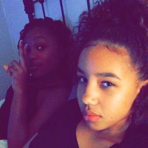 Meet your Posher, Déjà