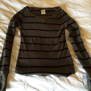 ❄️VS Pink henley top