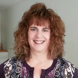 Meet your Posher, Debra