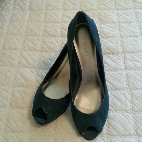 Women's shoes