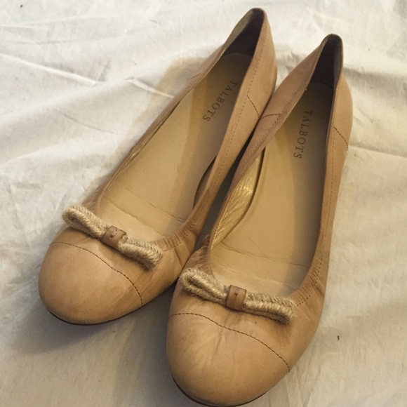 Talbots nude tan leather ballet flats size 10