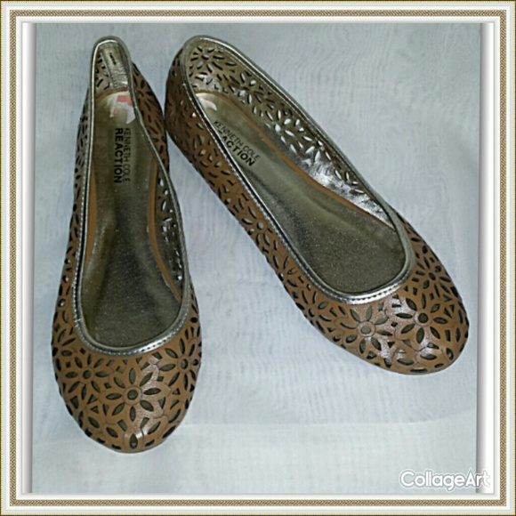NWOT Kenneth Cole Reaction Slip-ster Cut-Out Flats