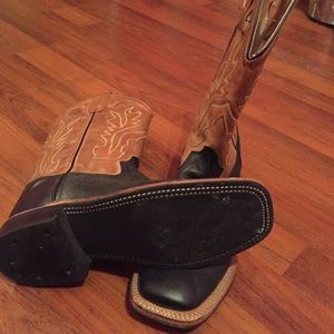 Old west boots