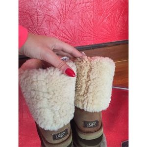 UGG Australia Chestnut Boots