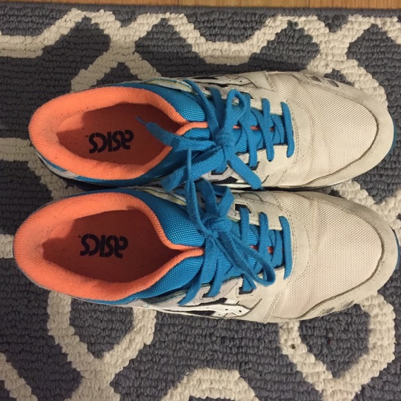 SOLD! Asics gel lyte lll, men's 9 1/2