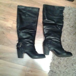 Wide calf Black riding boot