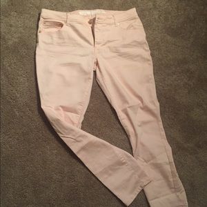 Pink skinny jeans