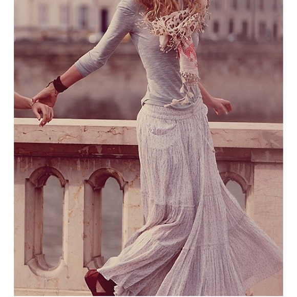 Free People Dresses & Skirts - Free people floral tiered maxi skirt XS tea combo