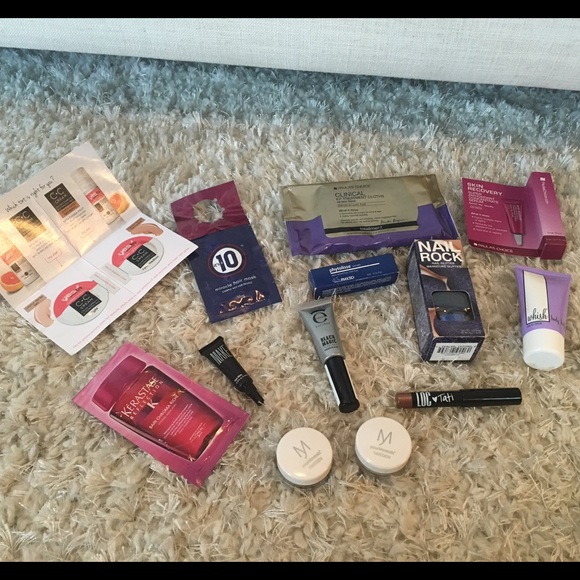Beauty Sample Bundle