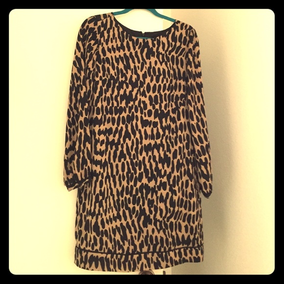 LOFT mod long sleeve animal print shift dress
