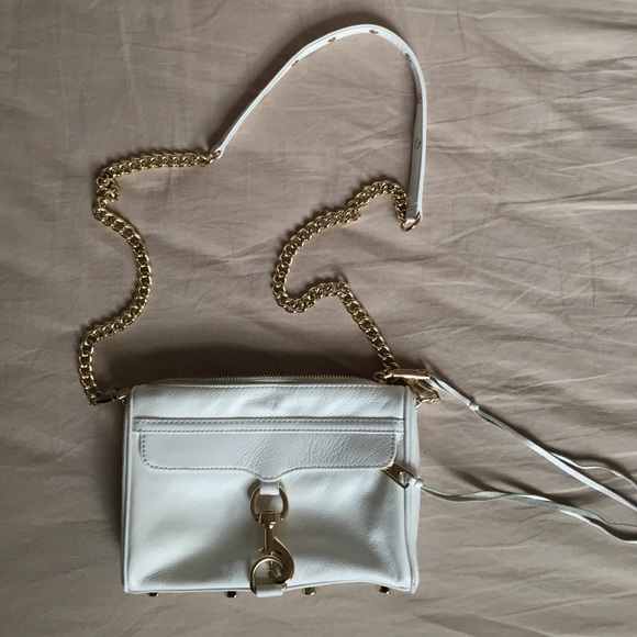cute Crossbody bag! Chain (white)