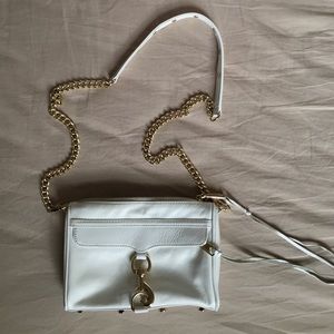 cute Crossbody bag! Chain (white)