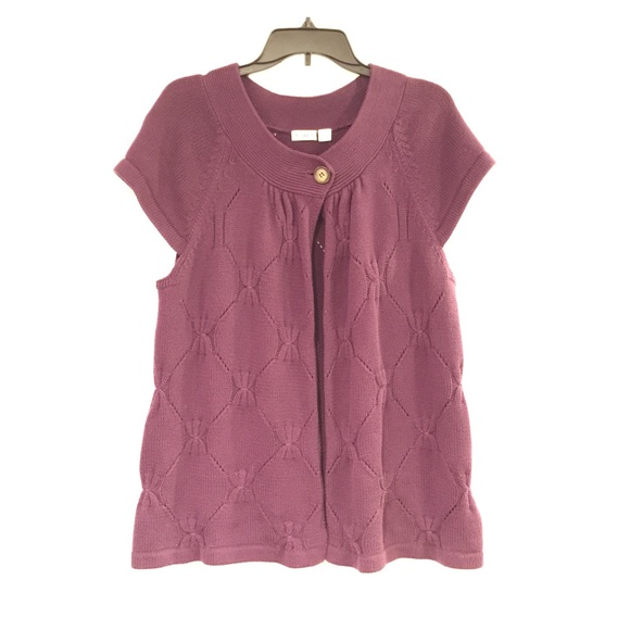 Grape colored cable knit open hang sweater