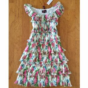 YUMI• sleeveless flower dress