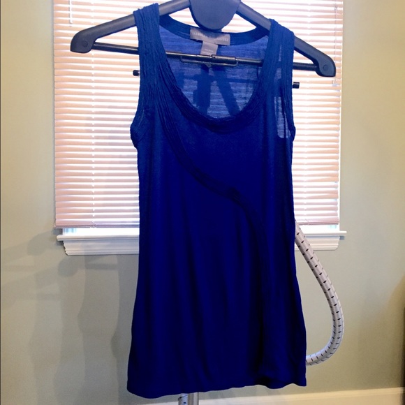 Isabella Rodriguez XS Navy Blue Sleeveless Tank