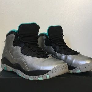 Air Jordan 10 Retro 'Lady Liberty'