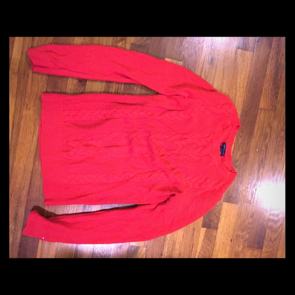 Tommy Hilfiger cable knit sweater