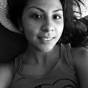 Meet your Posher, Vanessa