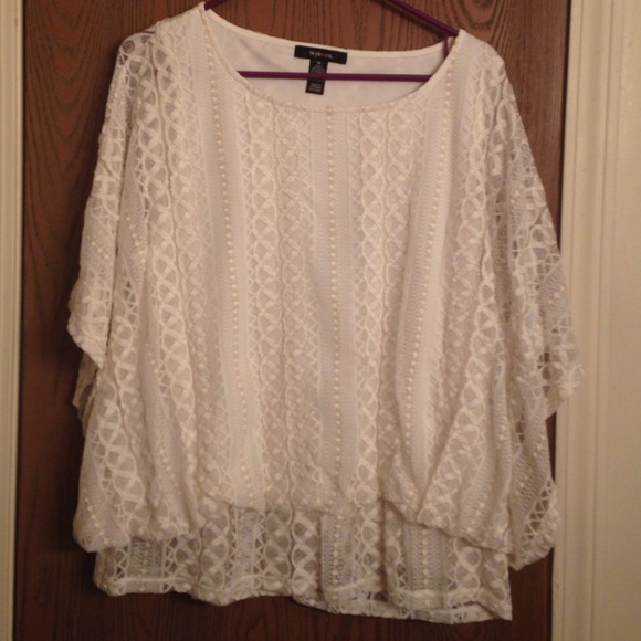 Style and Co Blouse/ Top