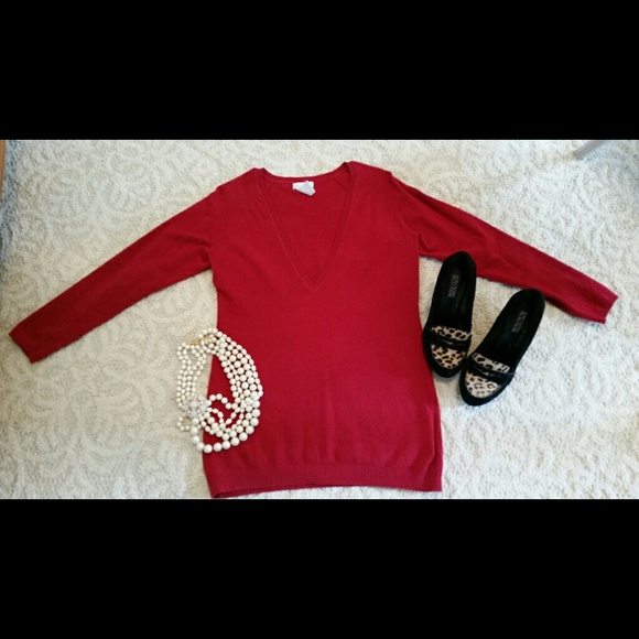 V-neck Sweater