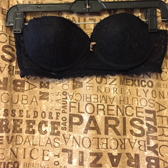 black lace strapless bra!
