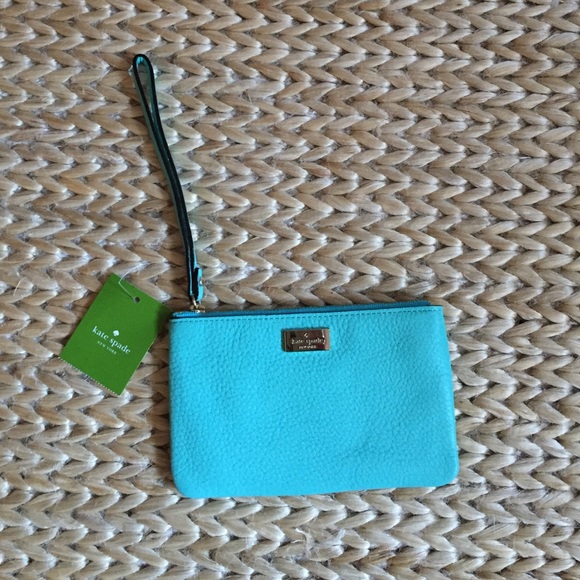 New with tags Kate Spade wristlet!