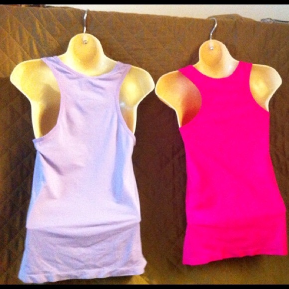 NEW BALANCE Exercise Tank Tops - Picture 2 of 2