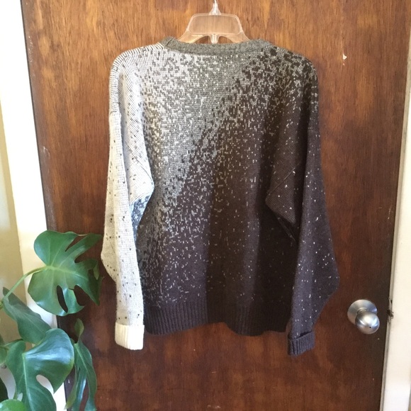 Vintage Sweater - Picture 3 of 3