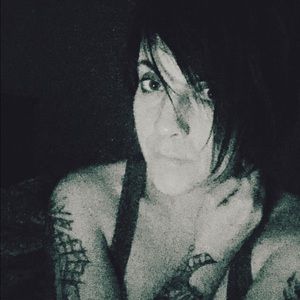 Meet your Posher, Carly