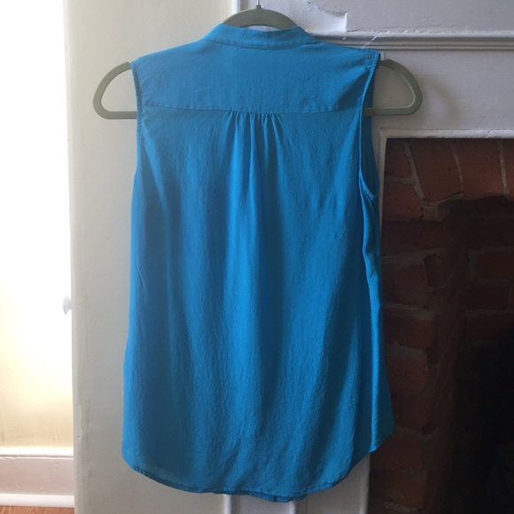 🇺🇸HP 7/4🇺🇸 Blue blouse - Picture 3 of 4