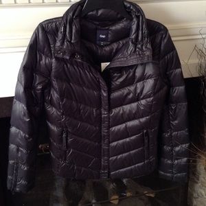 Gap light weight puffer jacket