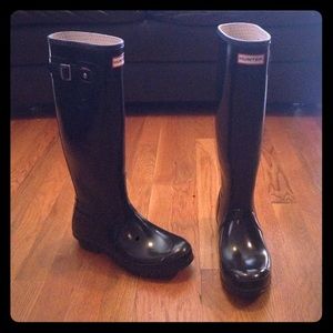 Black Hunter rain boots size 7