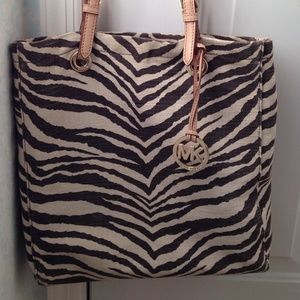 Michael Kors Tote