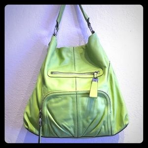 🎀B. Makowsky shoulder bag🎀