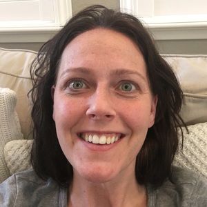 Meet your Posher, Abby