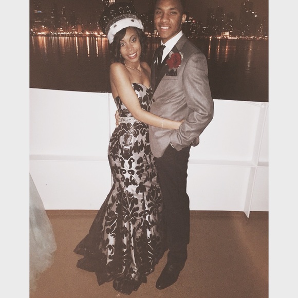 Prom Dress - Picture 4 of 4