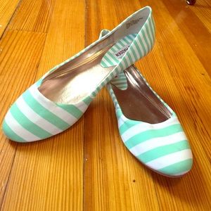 Mint & white striped Steve Madden Flats