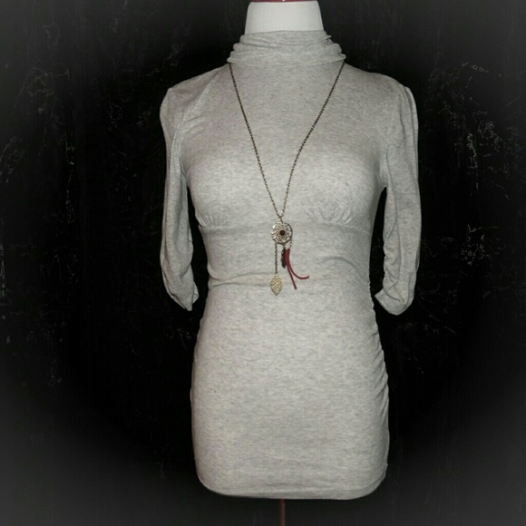 Victoria's Secret XS Tee Shop Turtleneck! - Picture 2 of 4