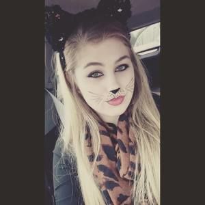 Meet your Posher, Brittany