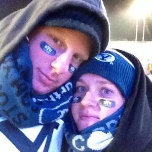 Meet your Posher, Desi