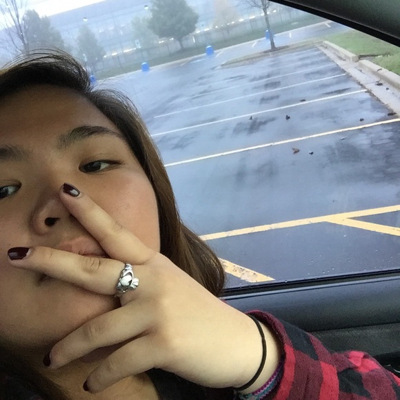 Meet your Posher, Kat