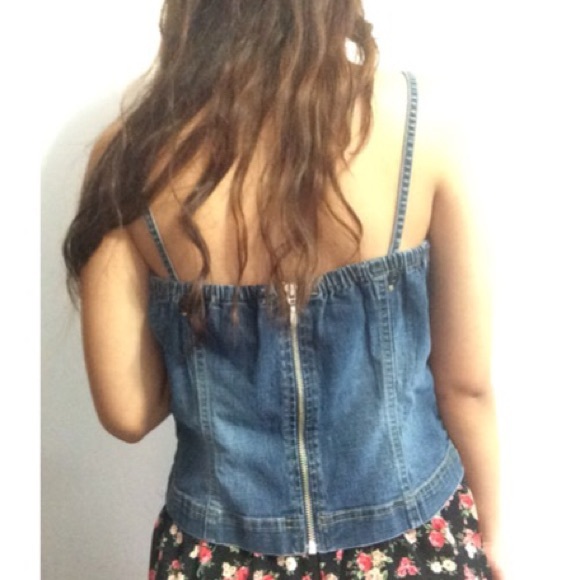 Jean top! Whaa? - Picture 3 of 4